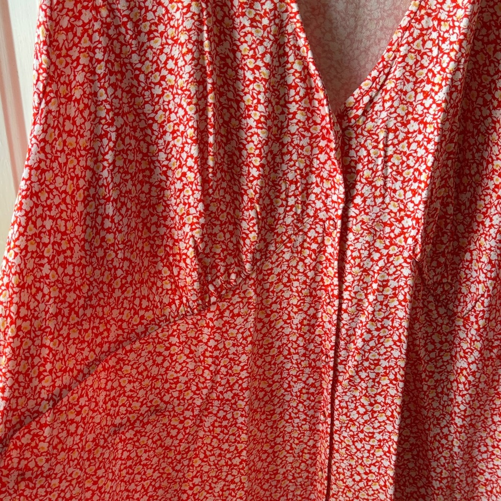 Old Navy Coral Floral Midi Dress - Picture 6 of 7